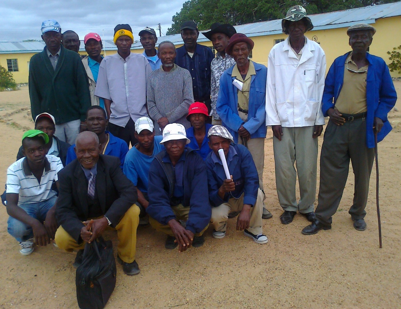 C:\Users\2011\Pictures\Maranatha\7. Men- Marinoha& makhasa\Photo0115.jpg